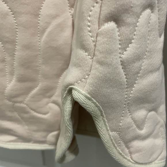 Mango - Picture 13 of 16